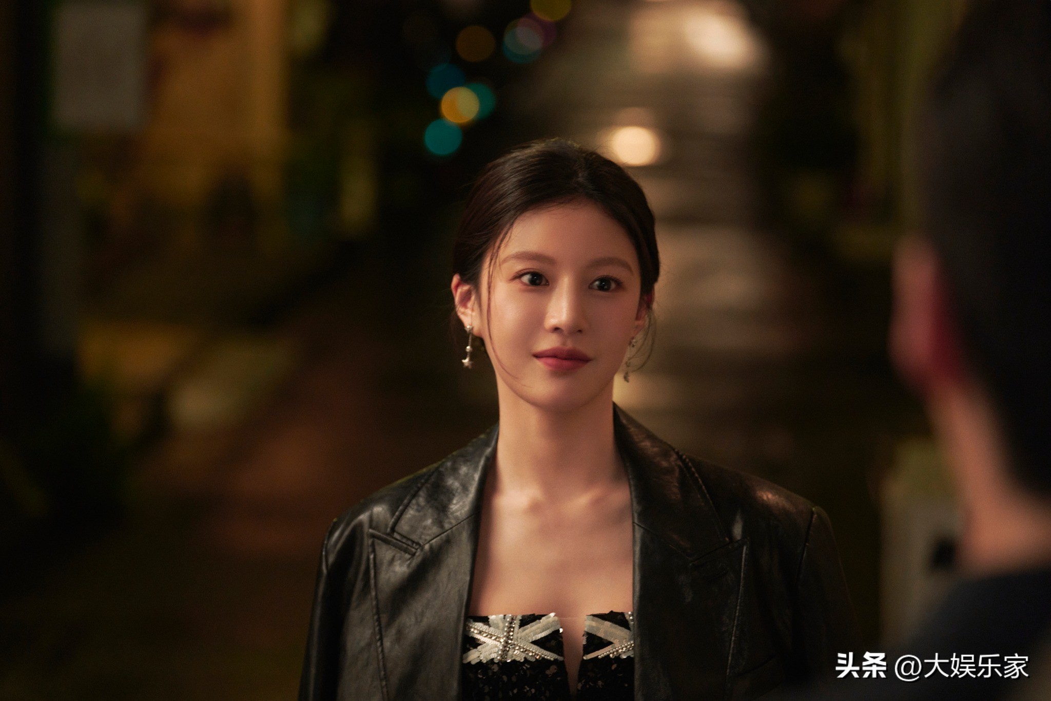 爱情怎么翻译韩剧_爱情怎么翻译韩剧 高允贞金宣虎 福士苍汰争夺